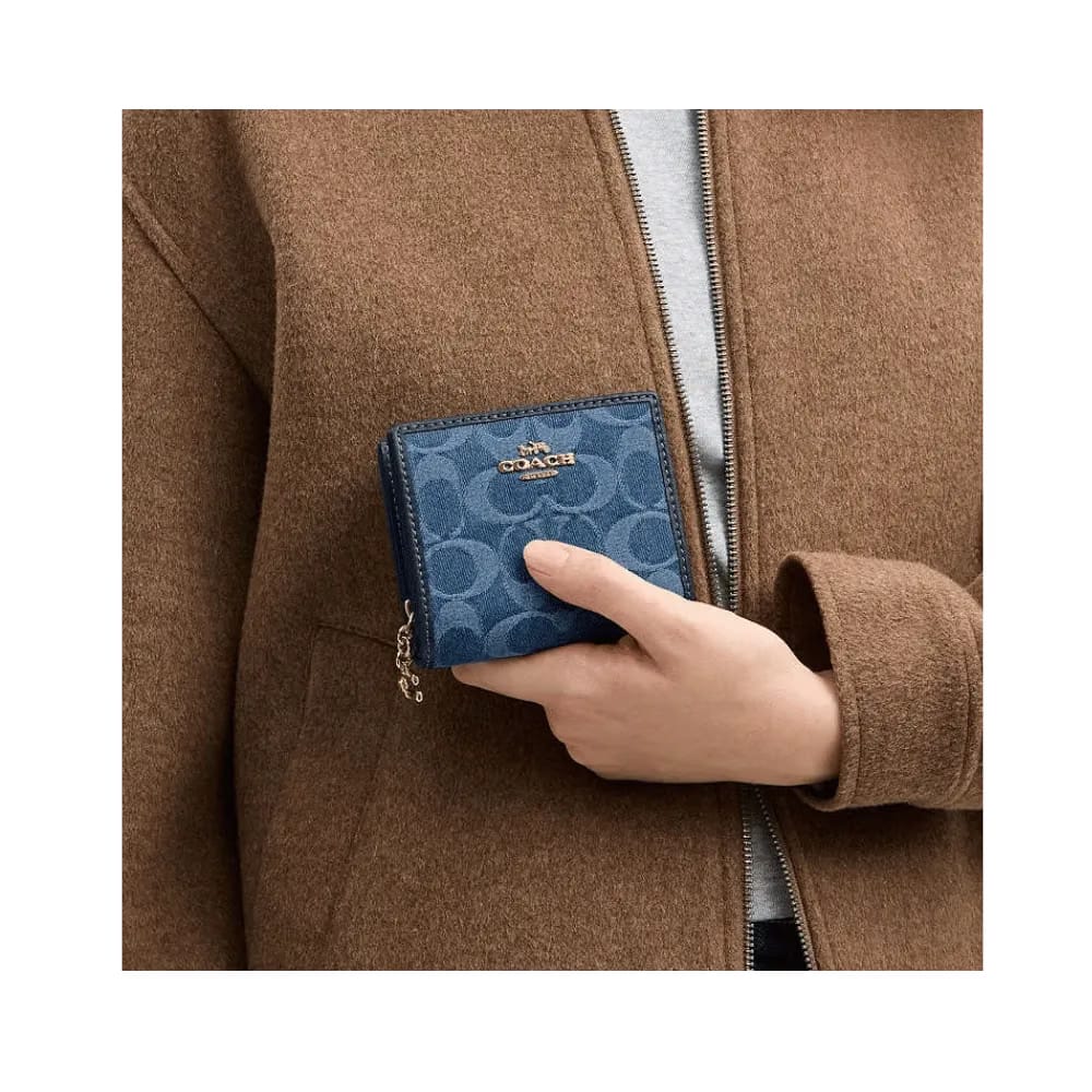 Coach Snap Wallet In Signature Denim Indigo