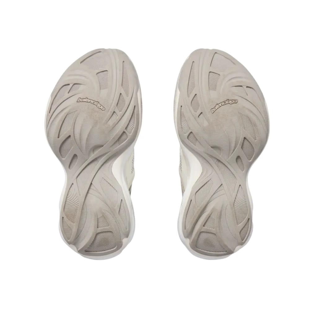 Balenciaga Jet Sneaker In Eggshell