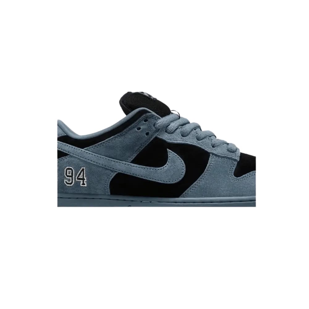 Supreme x Dunk Low SB 'Ocean Fog'