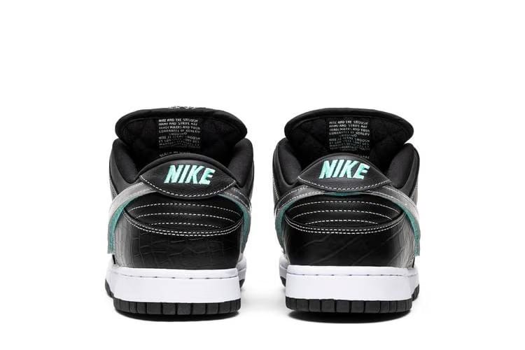 NIKE SB DUNK LOW DIAMOND SUPPLY CO. BLACK DIAMOND
