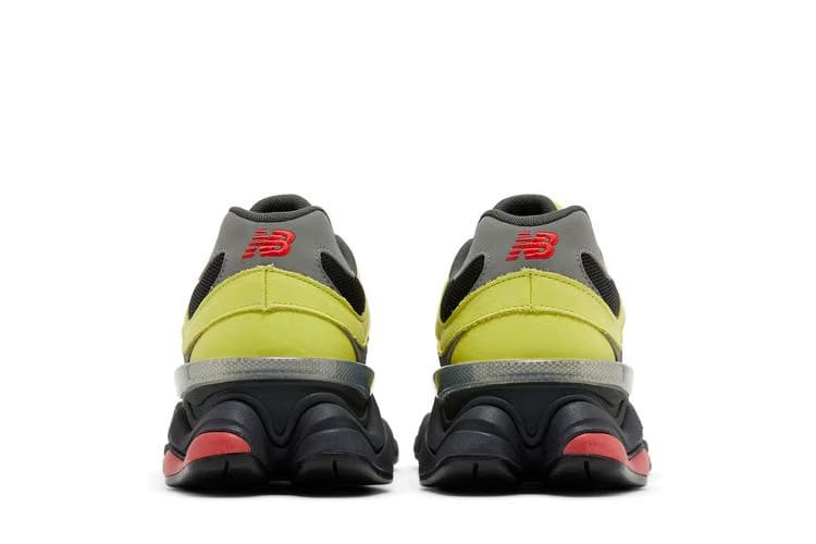 NEW BALANCE 9060 TEA TREE