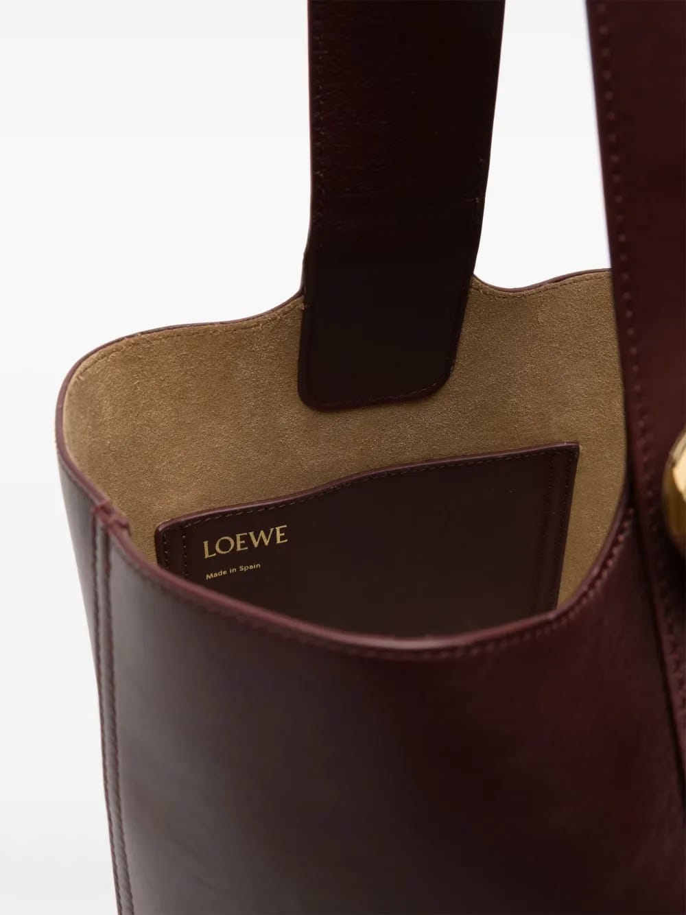 Pebble leather bucket bag