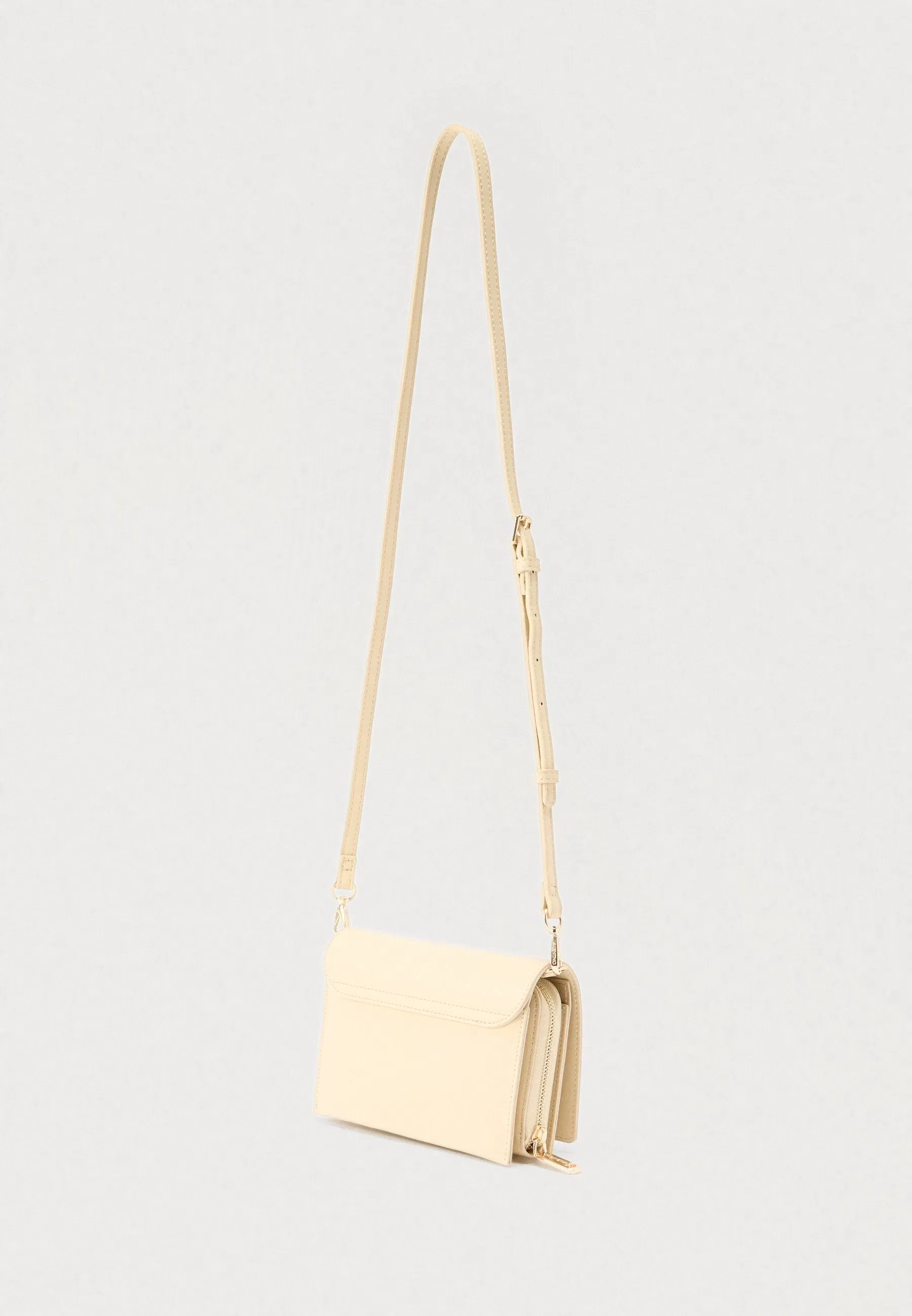 Valentino Bags Ember - Cross Body Bag - Ecru
