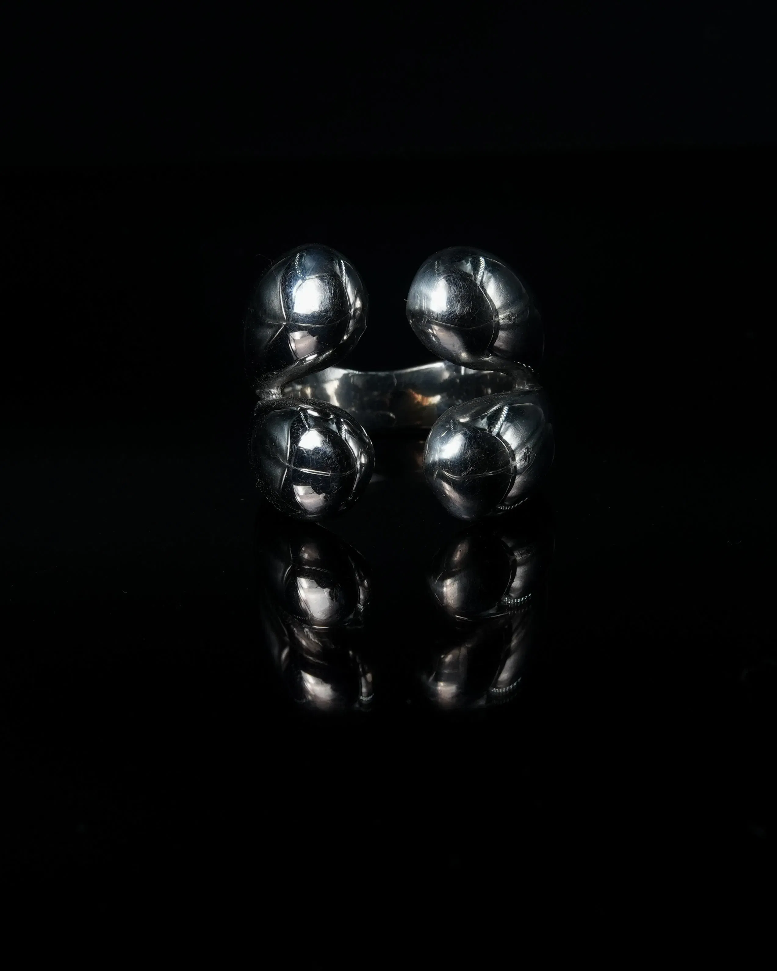 Manaca Liquid Fusion Ring