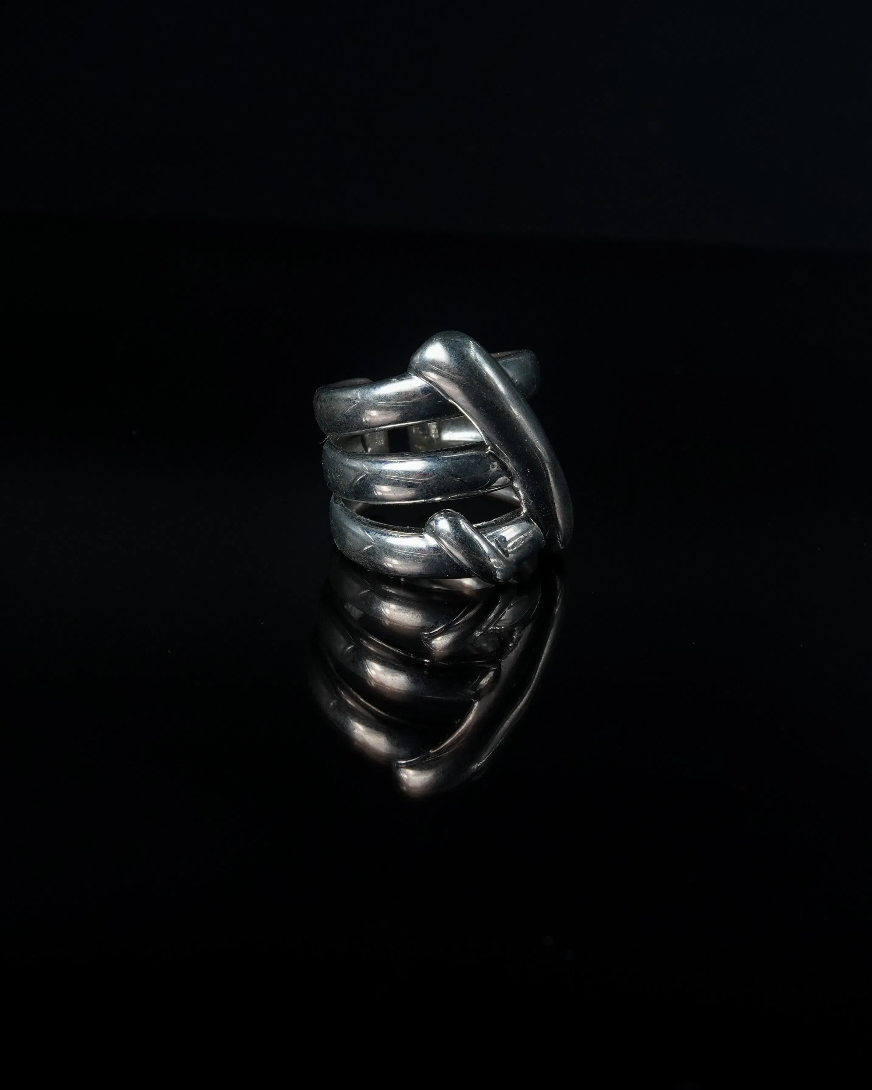 Manaca Eclipse Ring