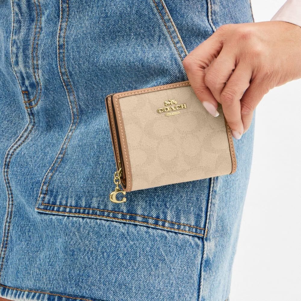 Coach Snap Wallet With Signature Canvas Gold Dark Natural Multi