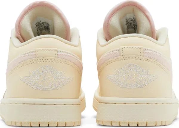 Jordan 1 Low SE Seersucker