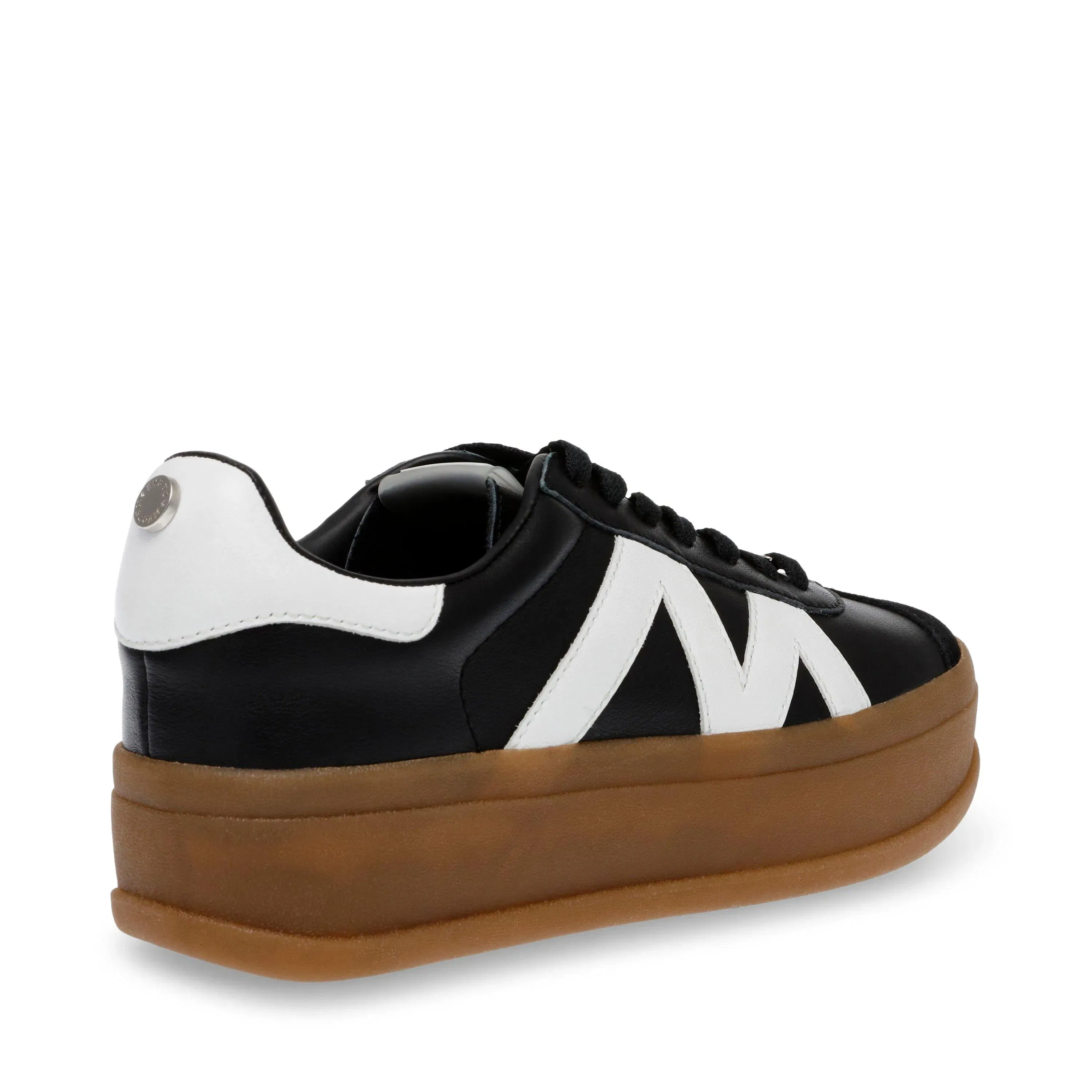 Opponent Low-Top Trainers