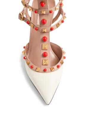 Rockstud embellished pumps