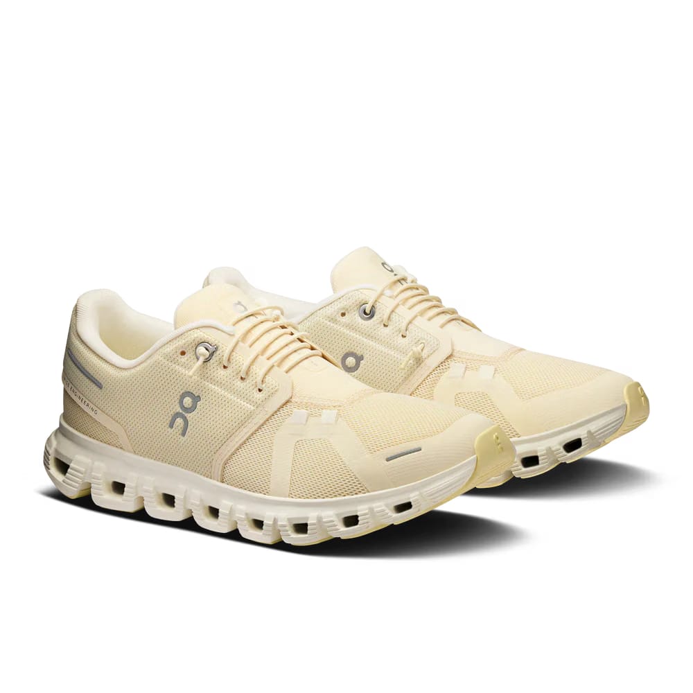 On Running Cloud 6 Castor Ivory (Women's)