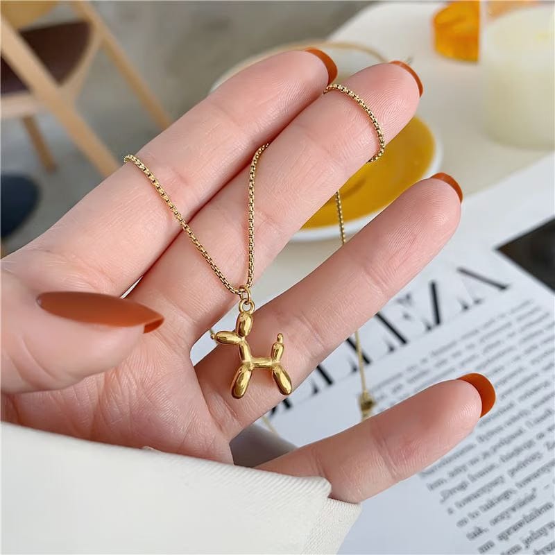 Balloon Dog Sleek Gold Chain