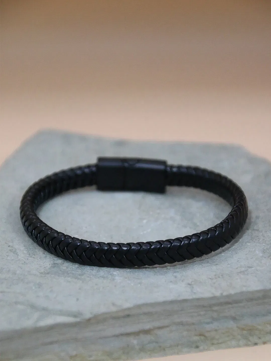 BLACK FUSION BRACELET FOR MEN