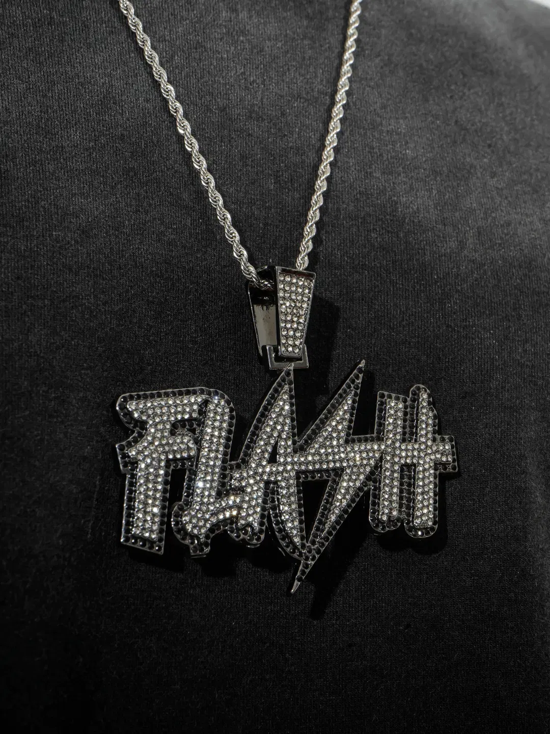 Manaca Flash Pendant
