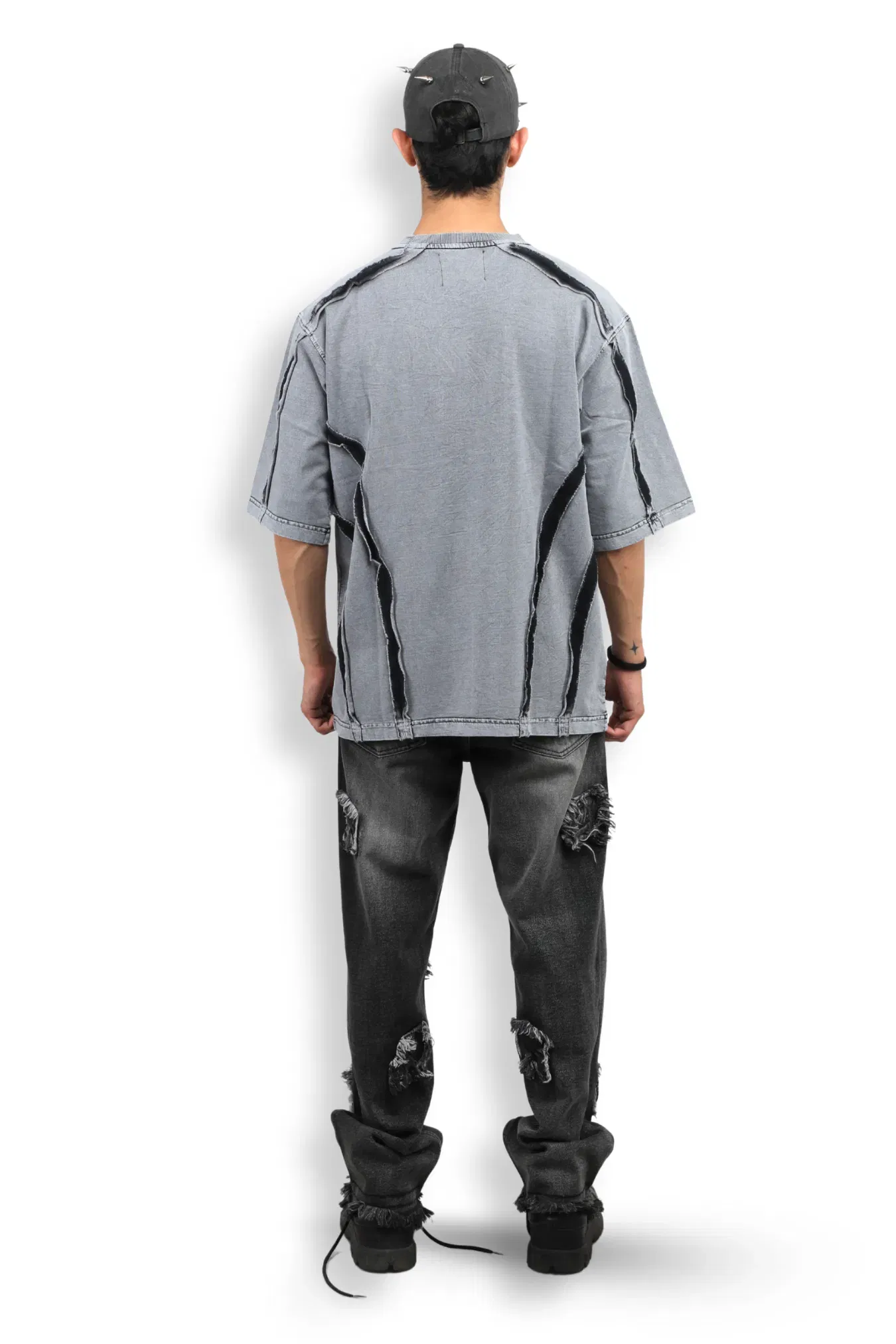 Scarstitch T-Shirt - Stone Grey