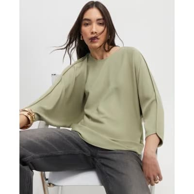 Green Long Sleeve Batwing Top