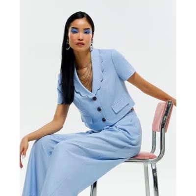 Blue Scallop Trim Linen Blend Cropped Jacket