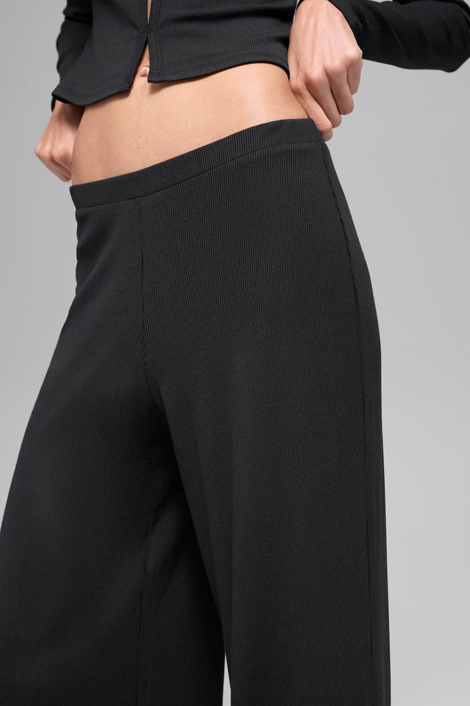 Mid-Rise Dreamlight Straight Pant
