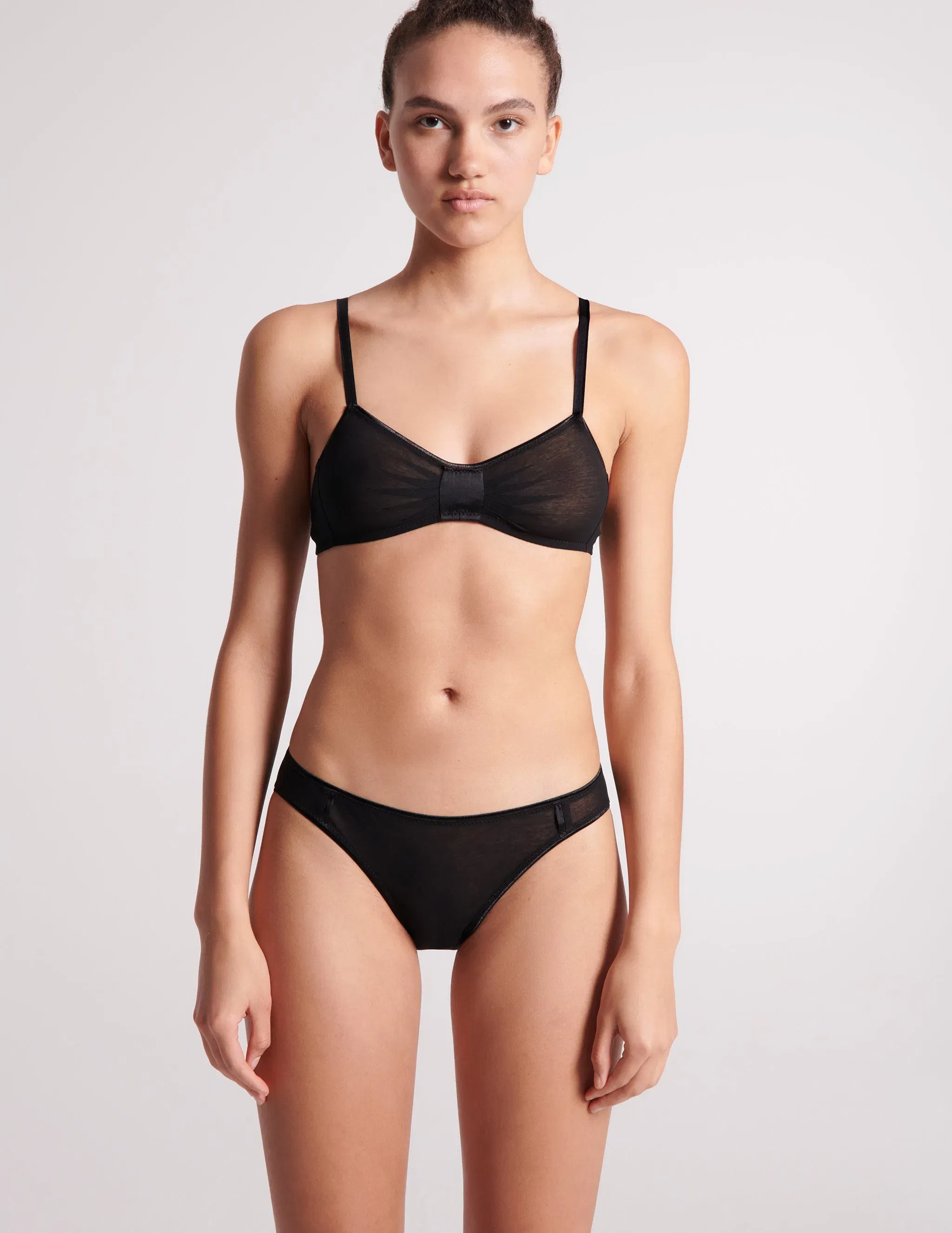 Uma Bralette Black