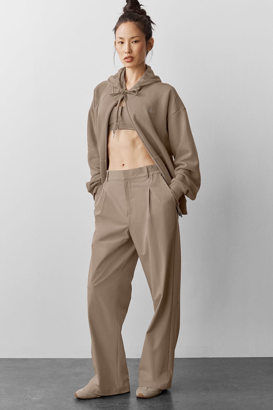 High-Waist Pursuit Trouser (Regular)