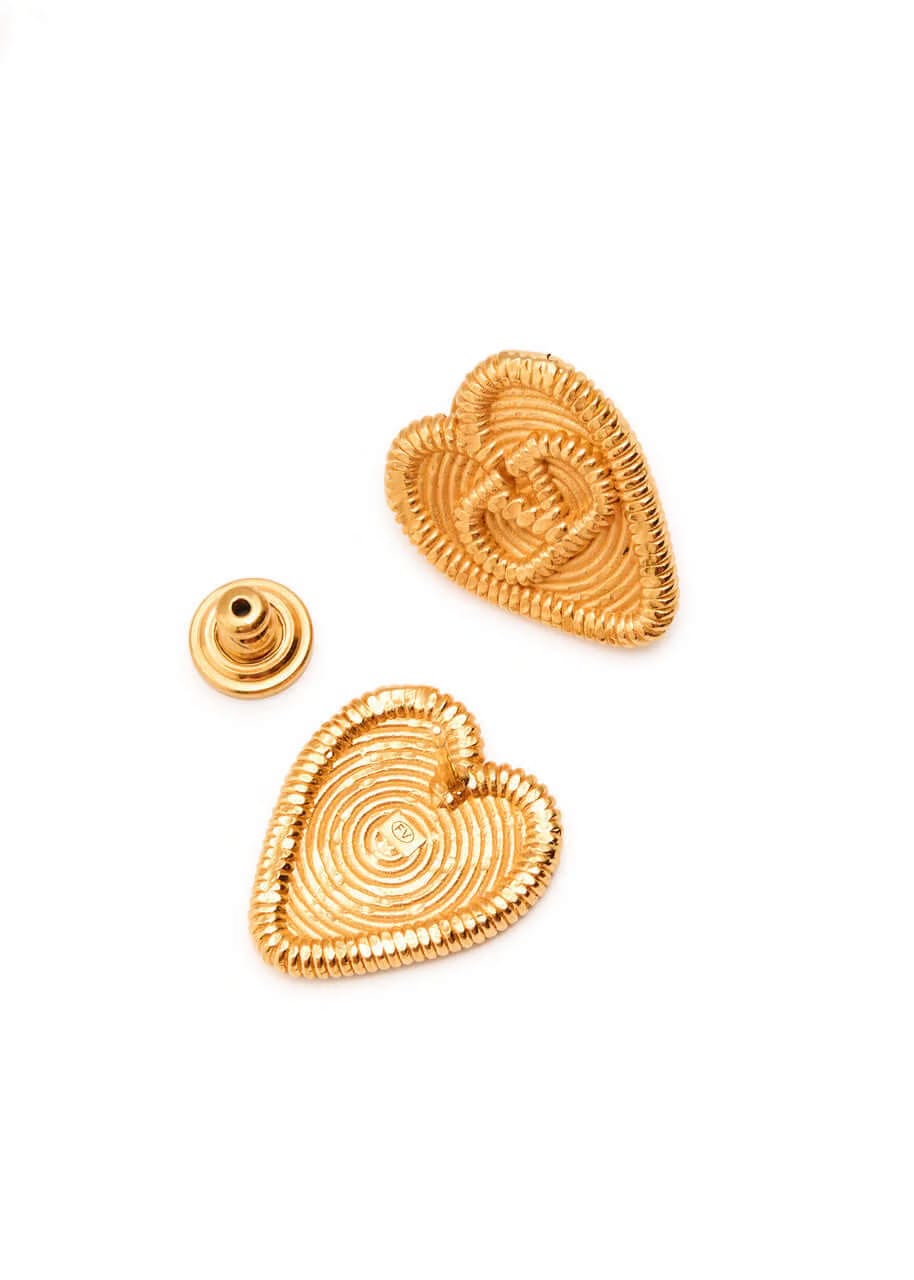 Fil Perdu Heart Stud Earrings