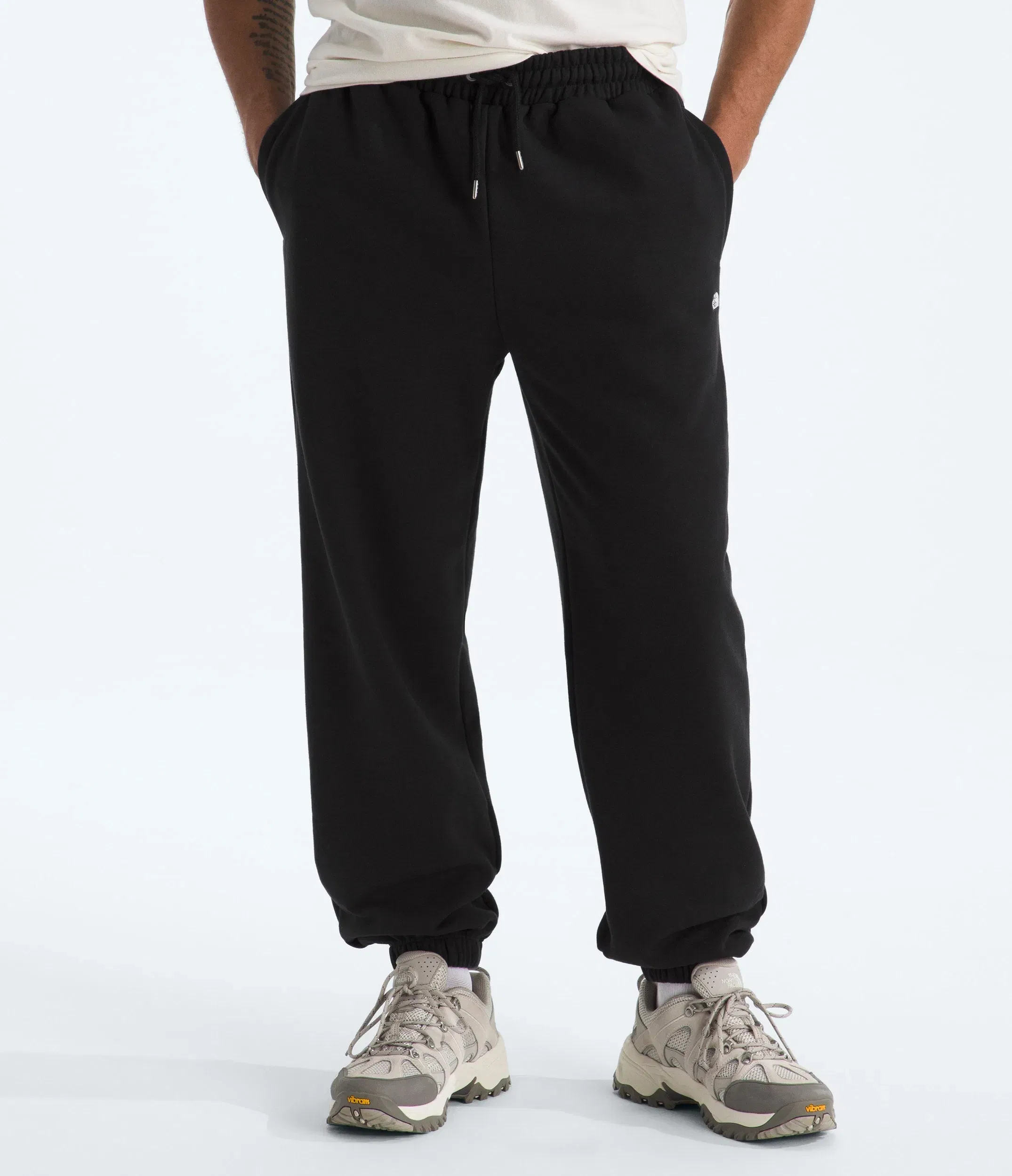 The North Face Men’s TNF™ Essential Simple Dome Relaxed Pants TNF Black