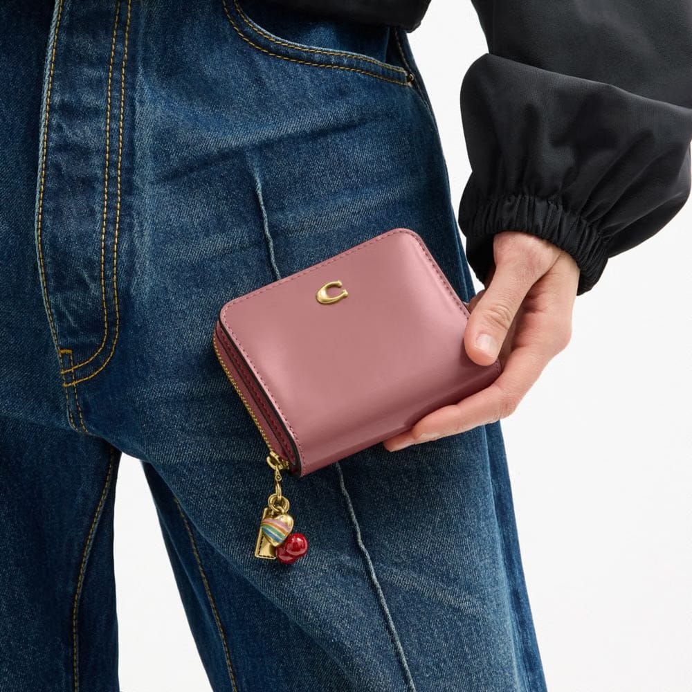 Coach Essential Billfold Wallet With Charms Brass Peony