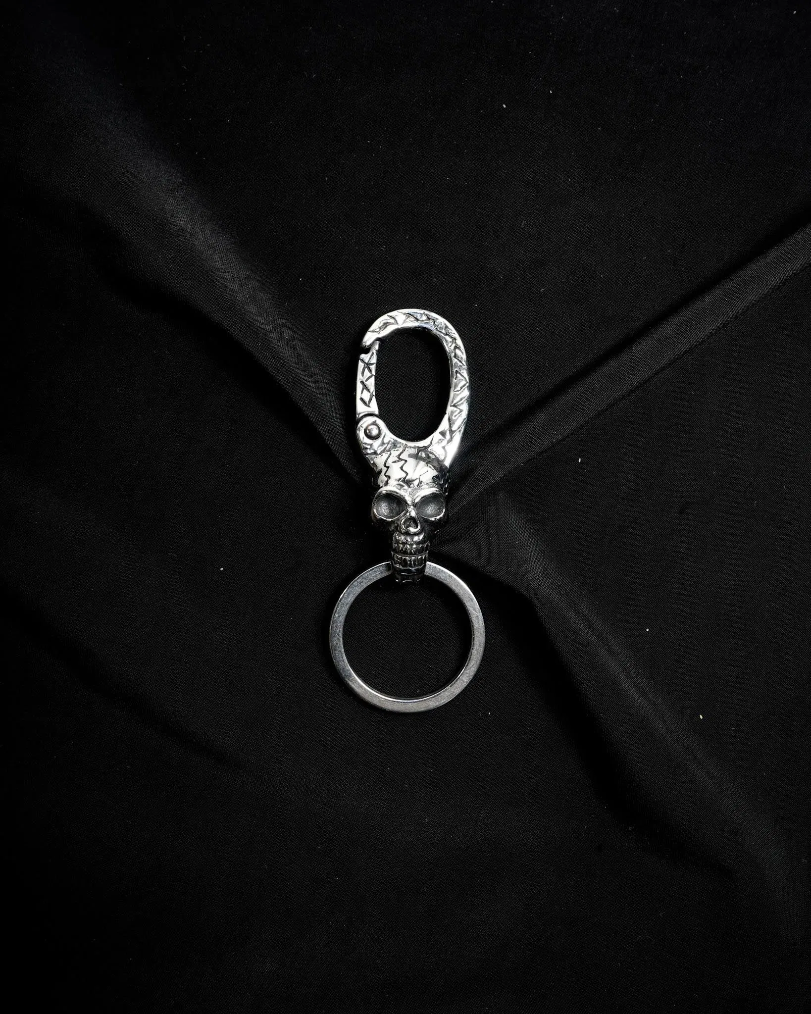MANACA HELLBOUND KEYCHAIN