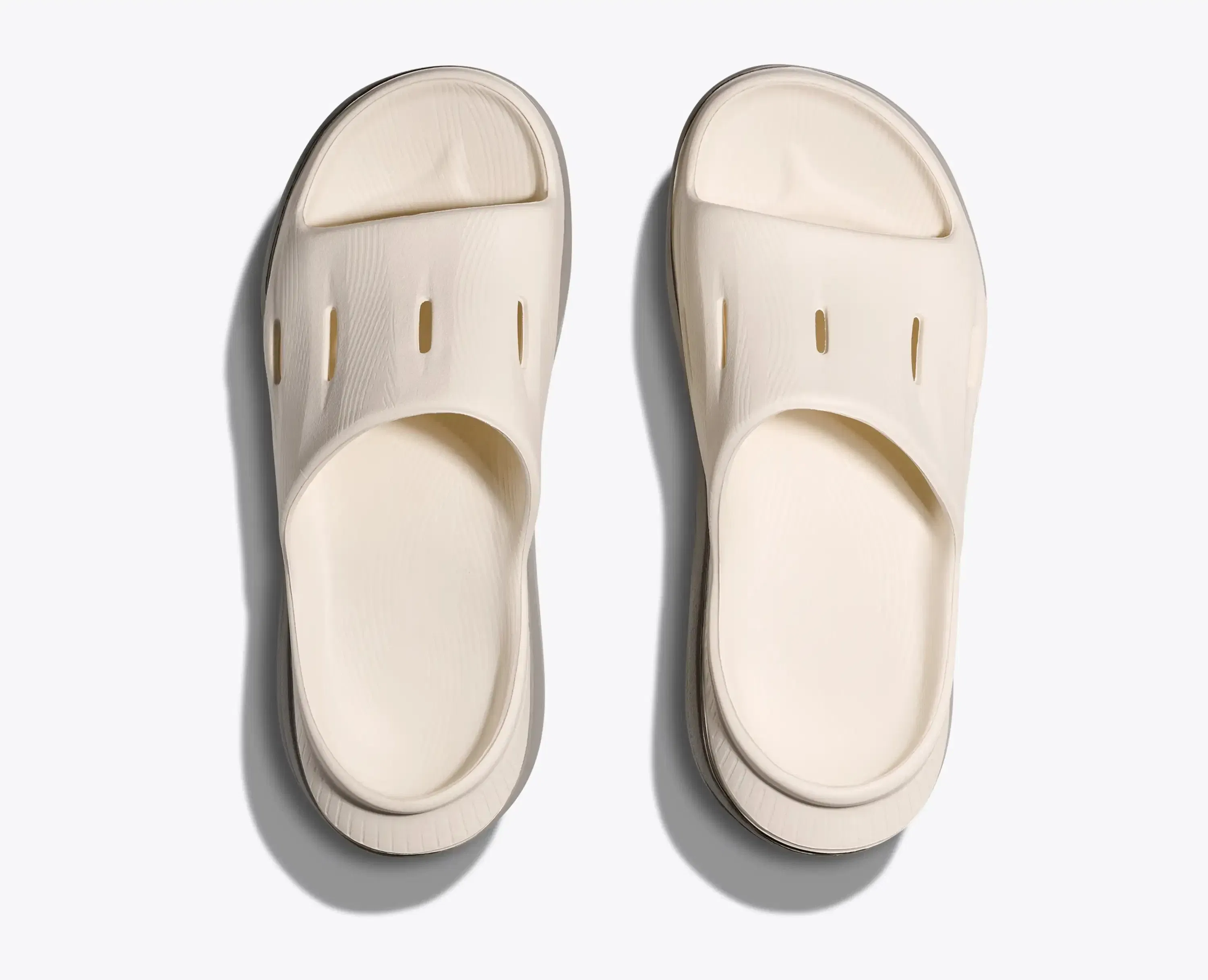 Hoka Ora Recovery Slide 3