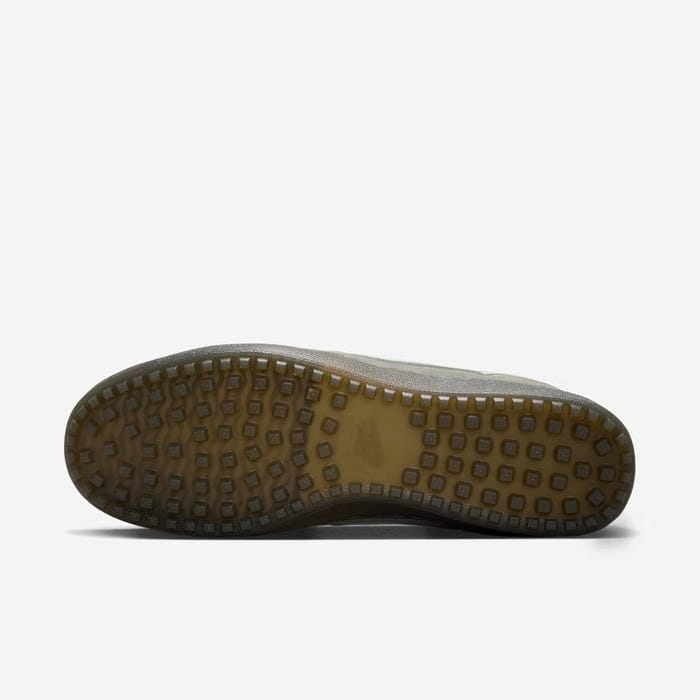 Nike Field General 82 'Light Army Natural'