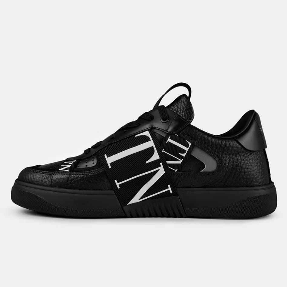 VALENTINO GARAVANI Vltn Low Sneakers 'Nero'
