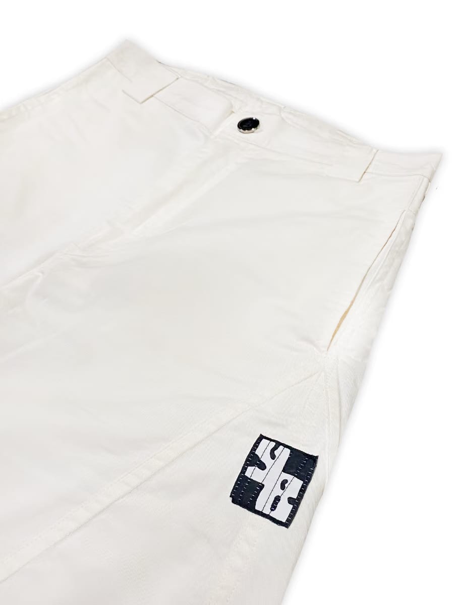 OFF-TRACK PANTS