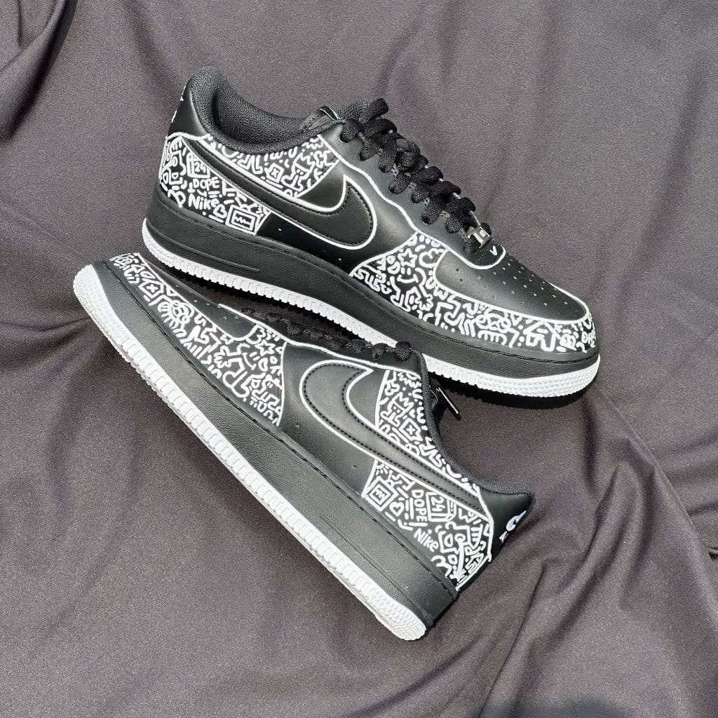 AF1 DOODLE B&W