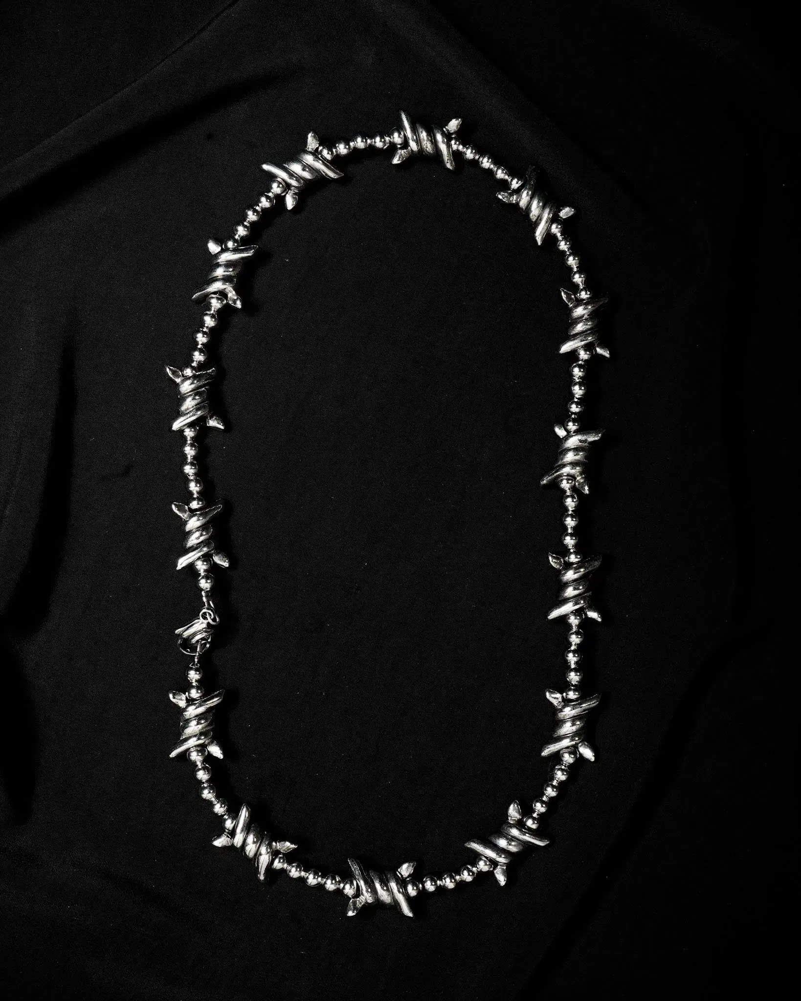 The Razor Edge Choker