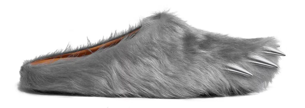 Bravest Studios Bear Claw Mule Grey