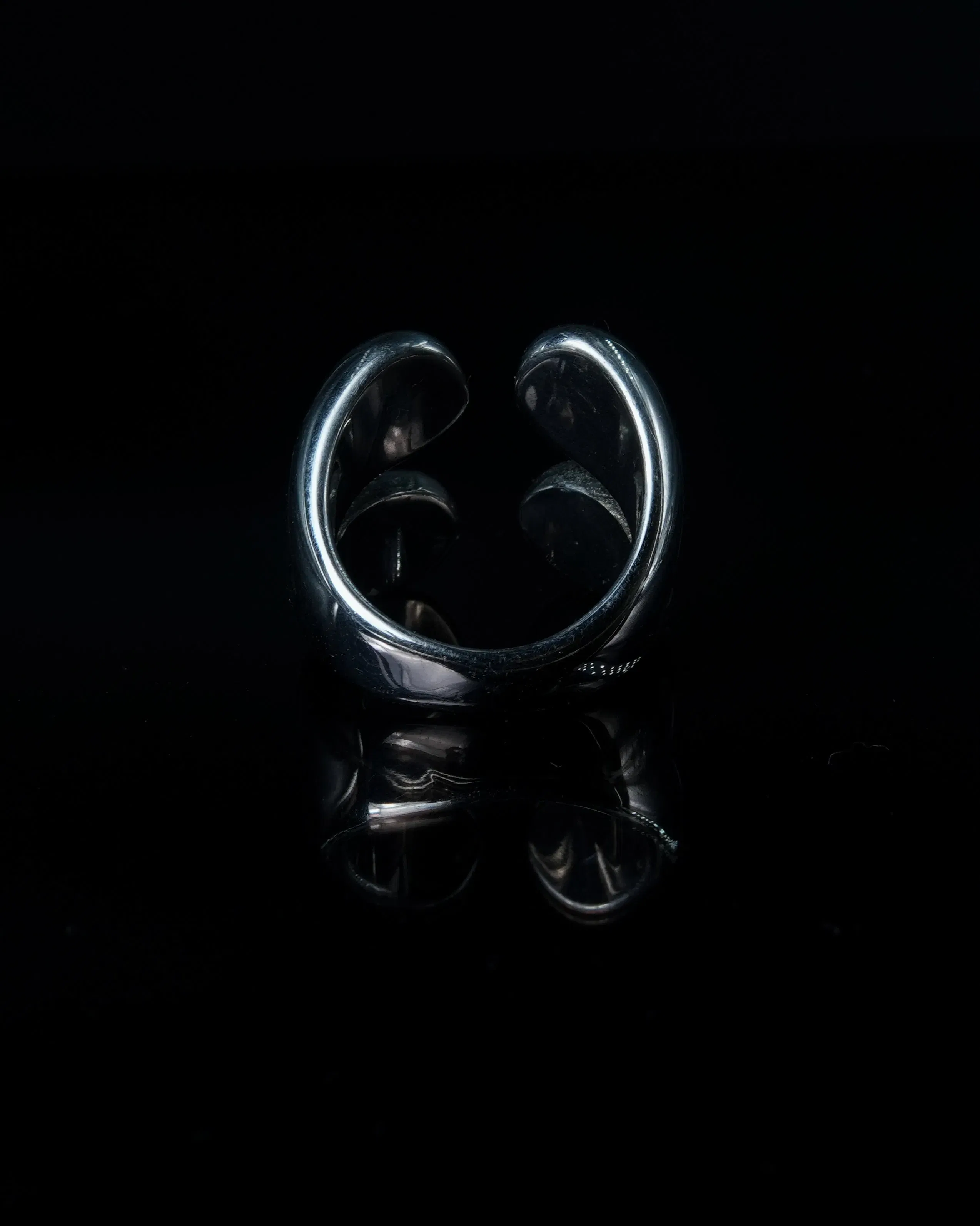 Manaca Liquid Fusion Ring
