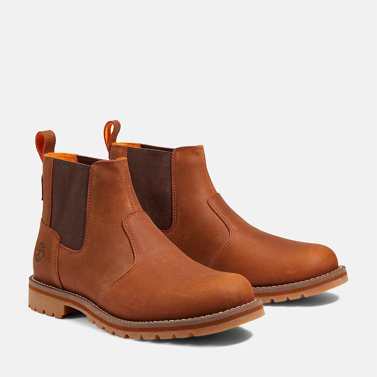 Men's Redwood Falls Chelsea Boot Saddle Brushed Full-Grain