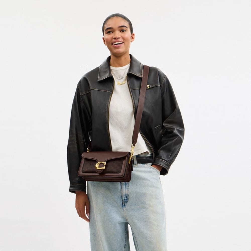 Tabby Shoulder Bag 26 In Signature Canvas