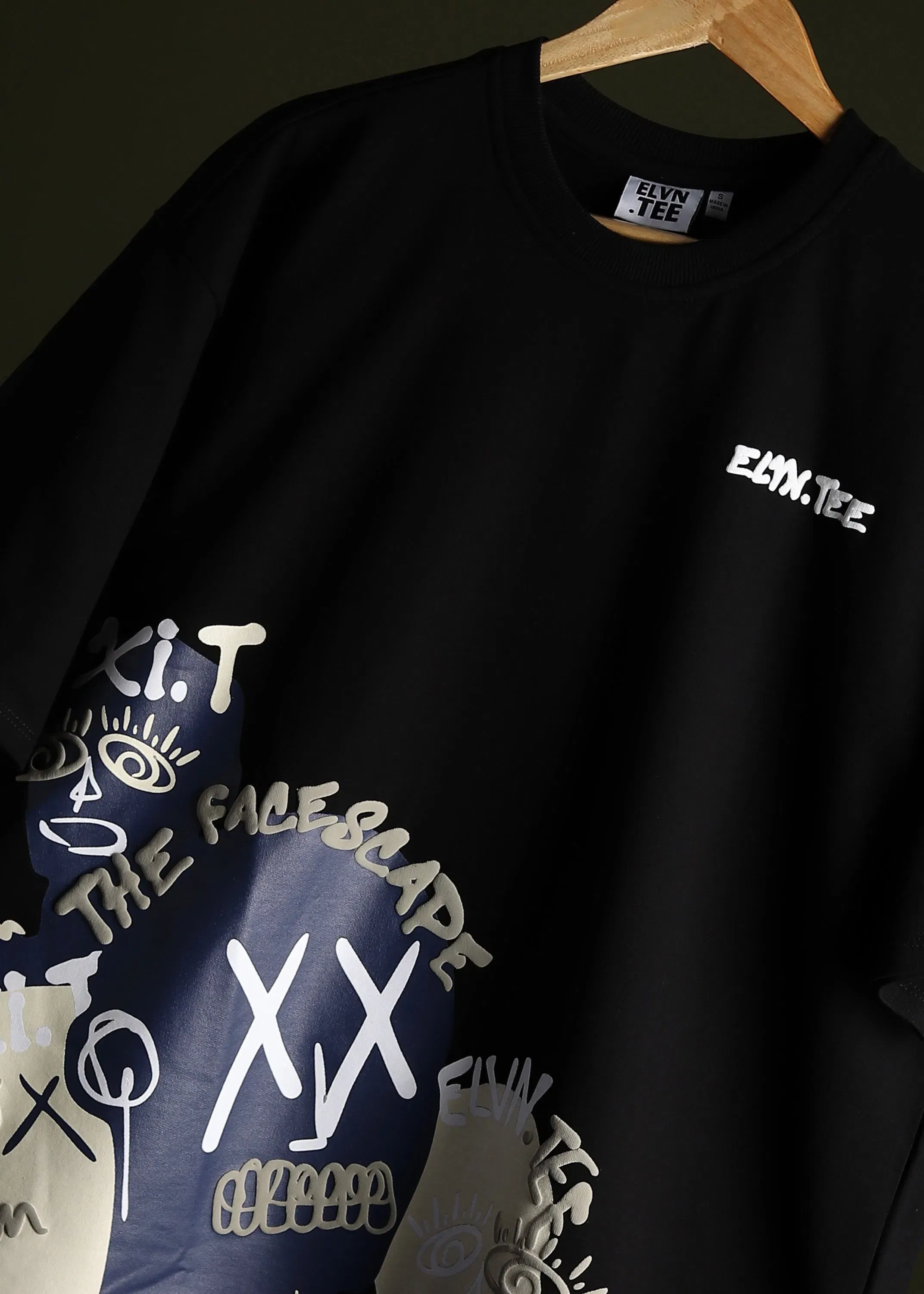 BLACK ‘FACESCAPE’