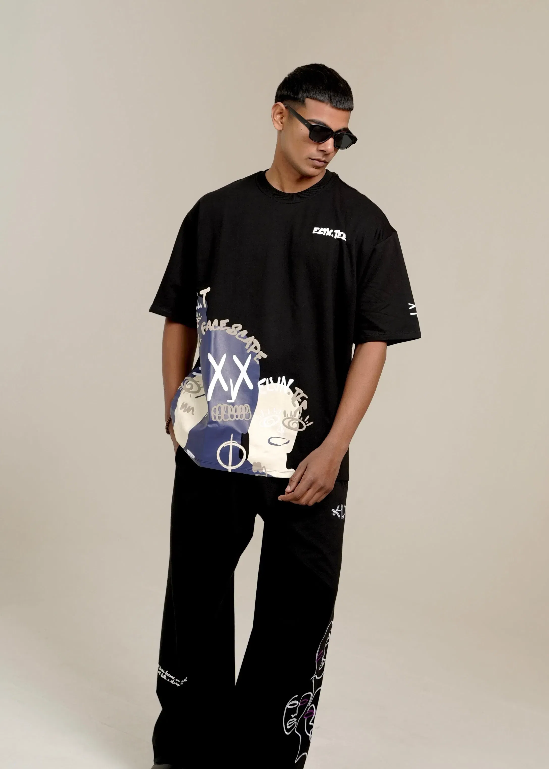 BLACK ‘FACESCAPE’