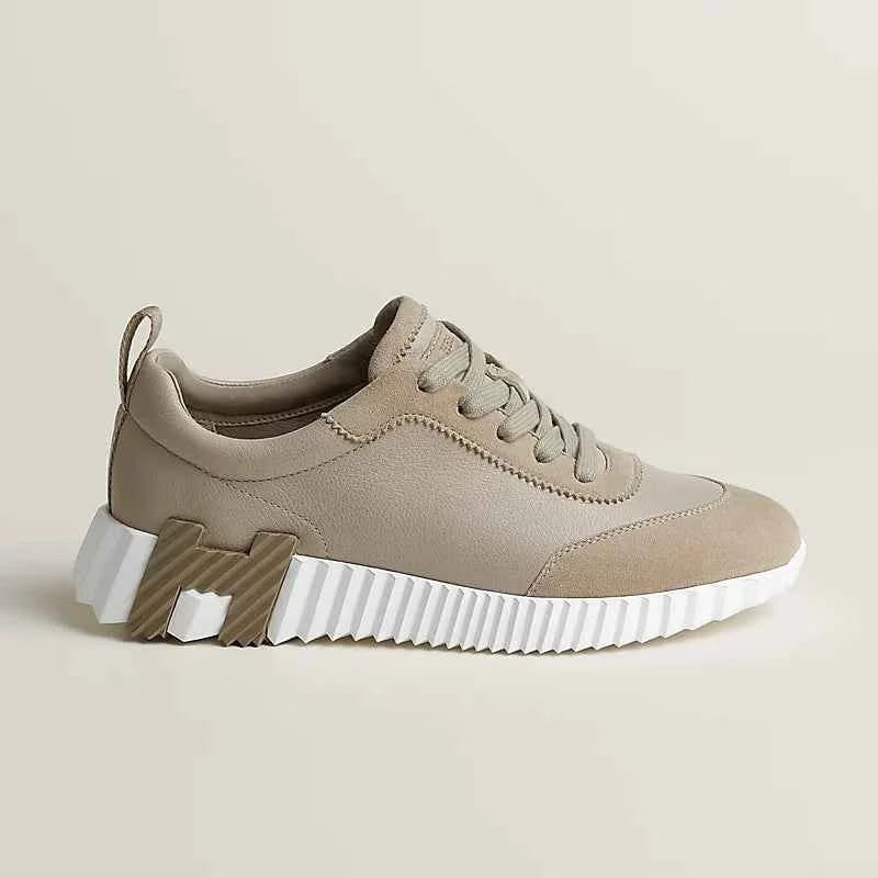 Bouncing sneaker