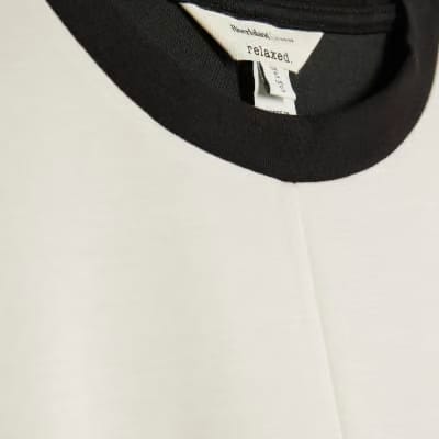 Petite Cream Colour Block Batwing Sweatshirt
