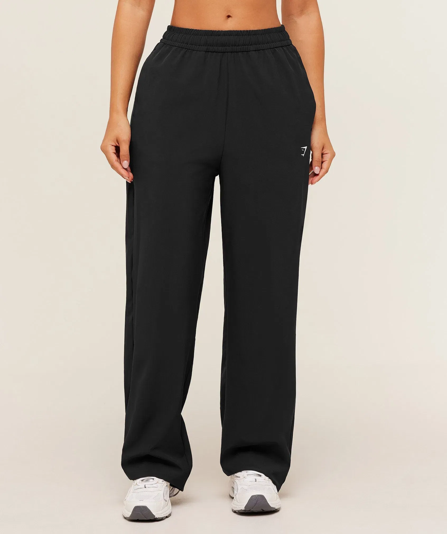 Gymshark Training Everyday Woven Straight Leg Short Pant - GS Black