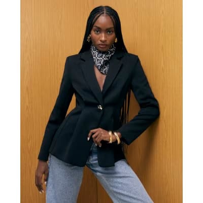 Black Long Sleeve Cinched Waist Blazer