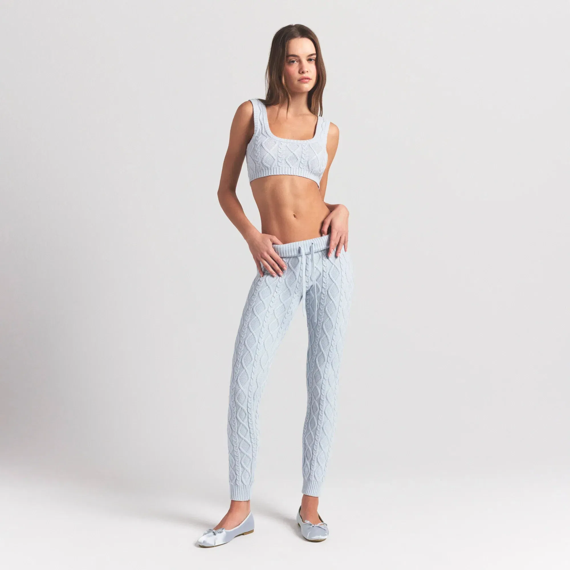 SWEATER KNITS CABLE KNIT LEGGING | ZEN BLUE