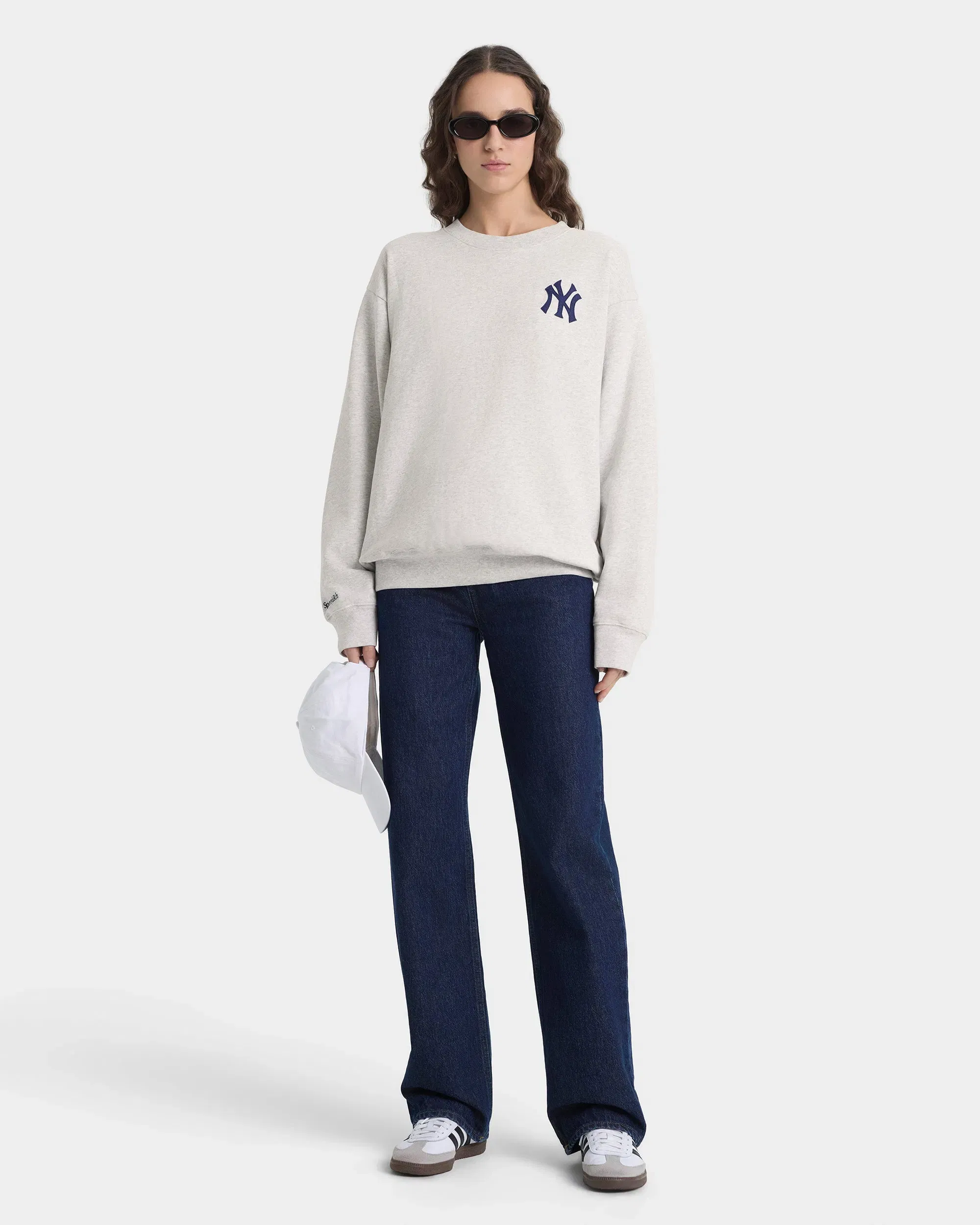 Heritage Yankees Serif Crewneck - Heather Gray/Navy