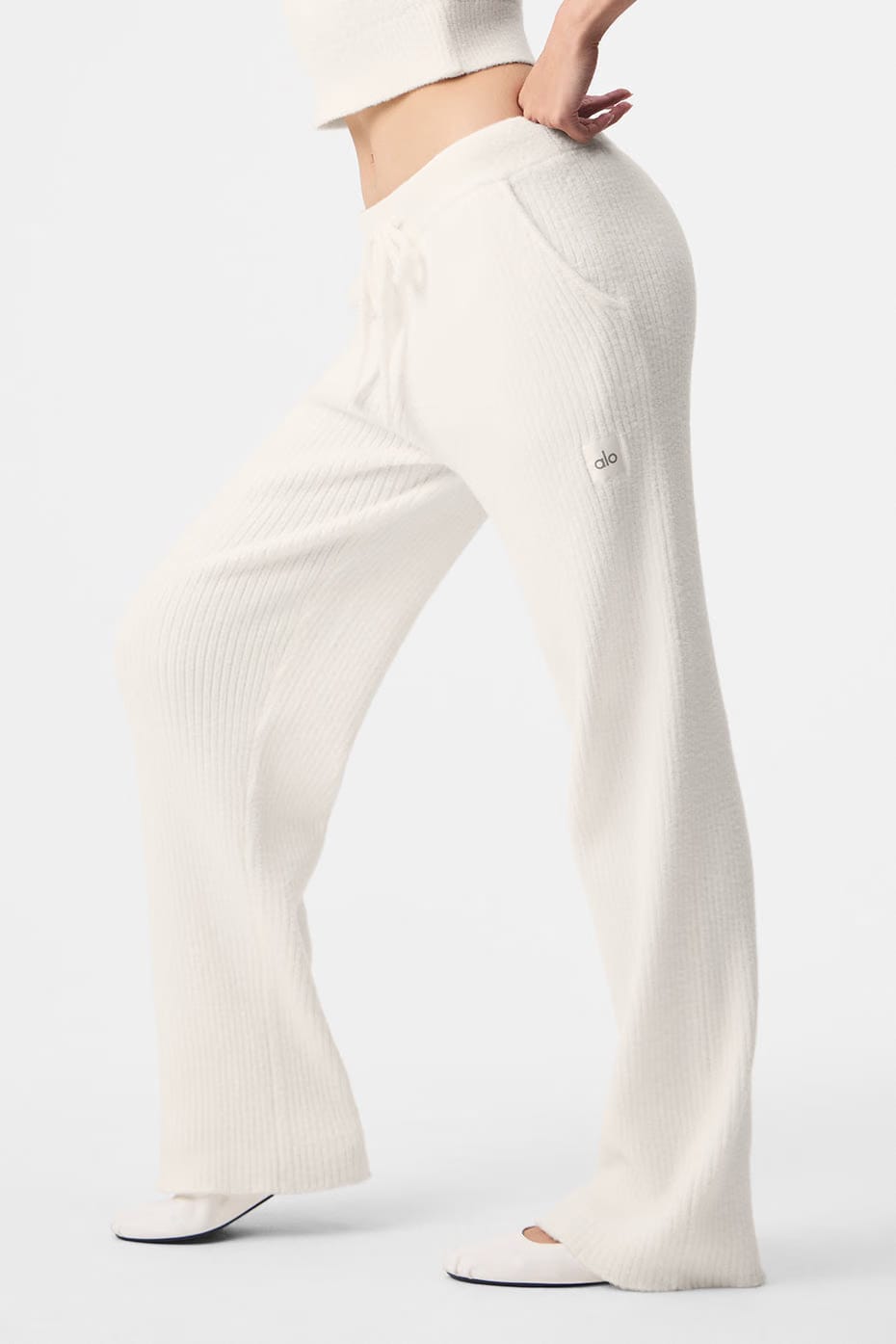 Alo Yoga Snuggle Up Sweater High-Waist Wide Leg Pant