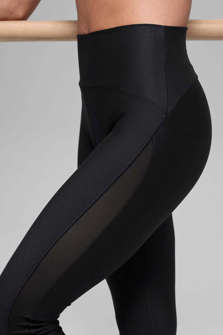 Airlift High-Waist Mesh Infatuation Legging