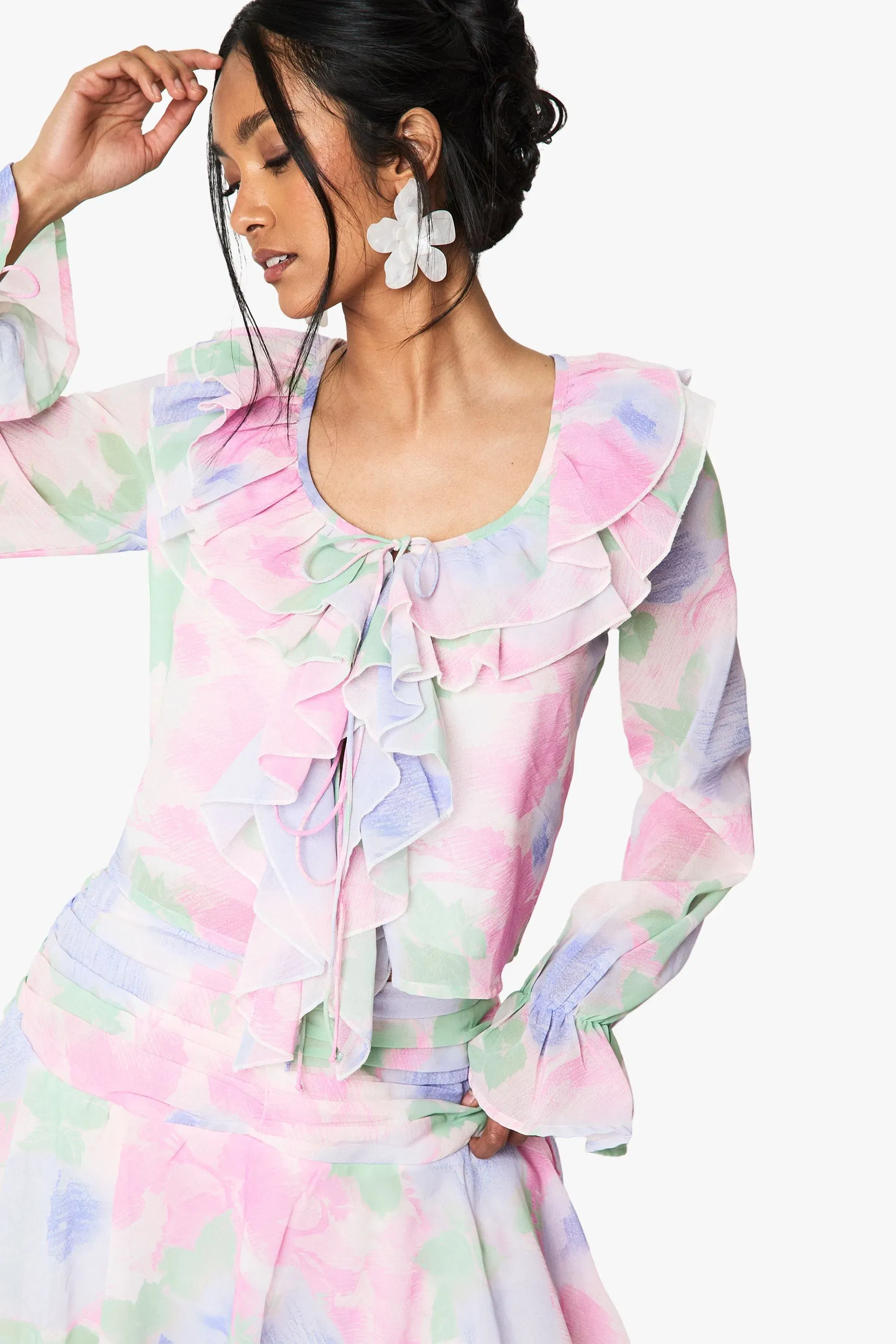 Floral Chiffon Ruffle Blouse