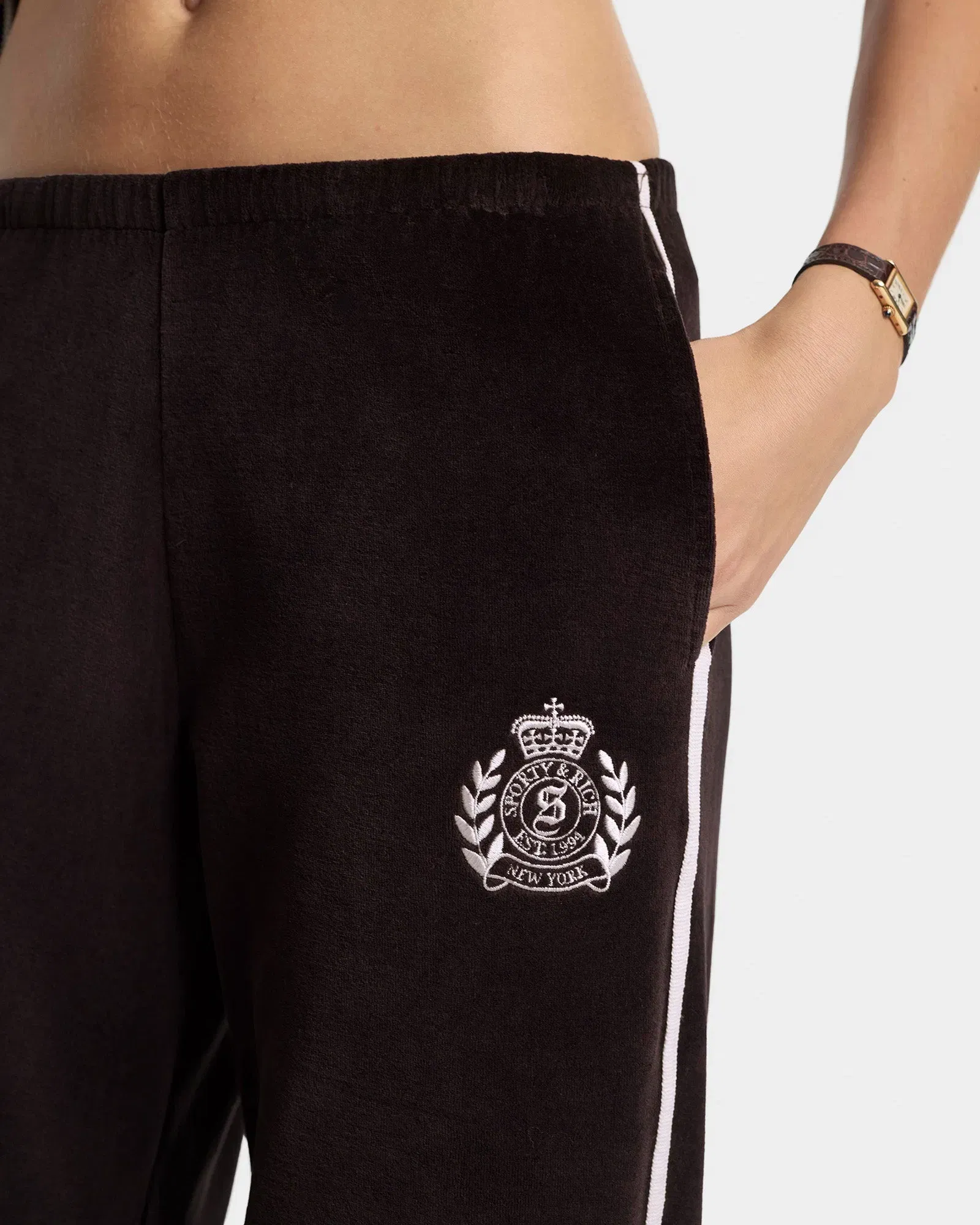 NY Crest Velour Sweatpant - Chocolate/Ecru