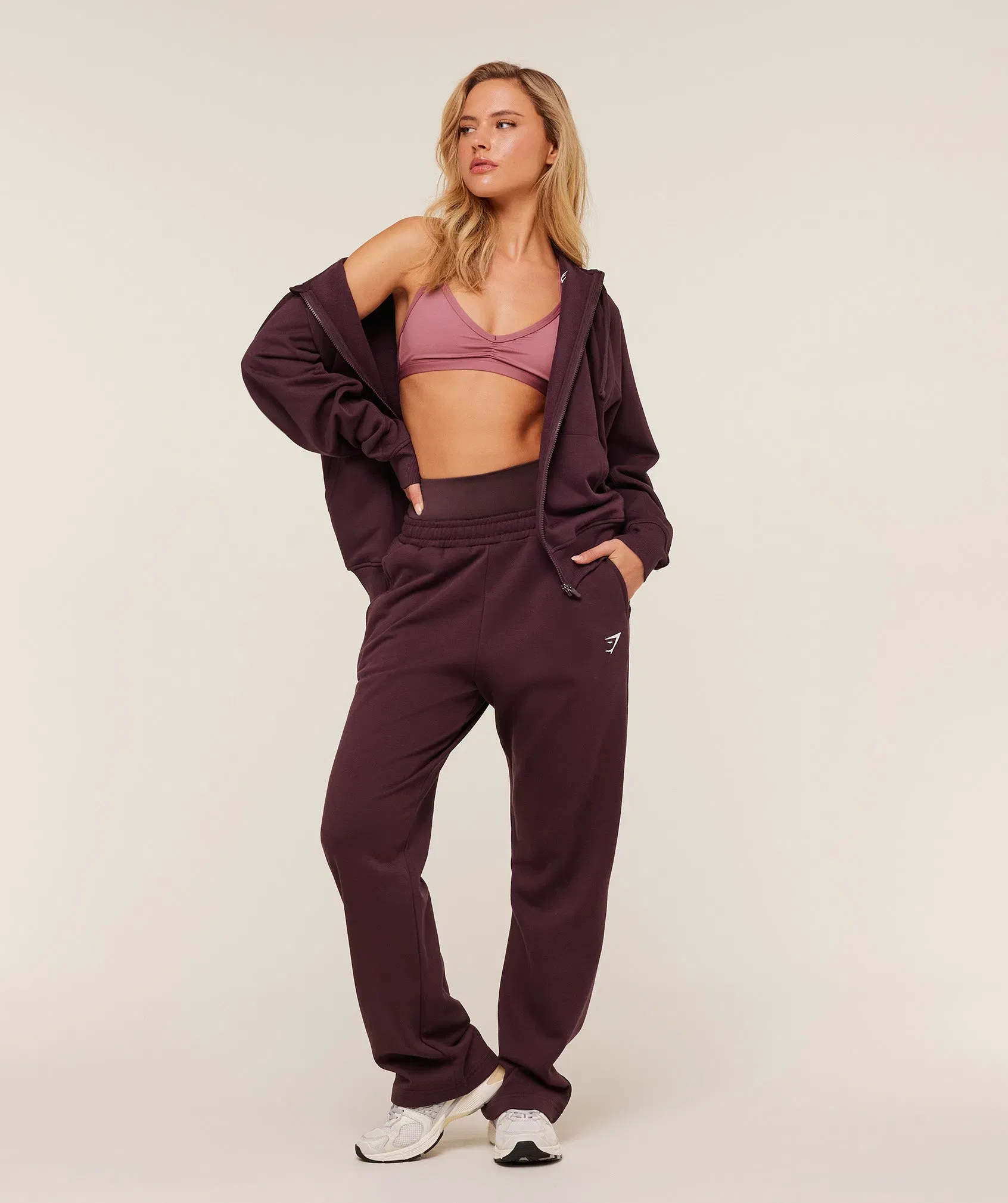 Gymshark Training Fleece Straight Leg Jogger - GS Cherry Purple